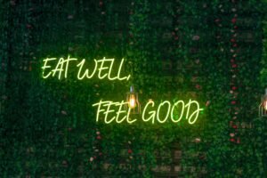 East well, Feel good 